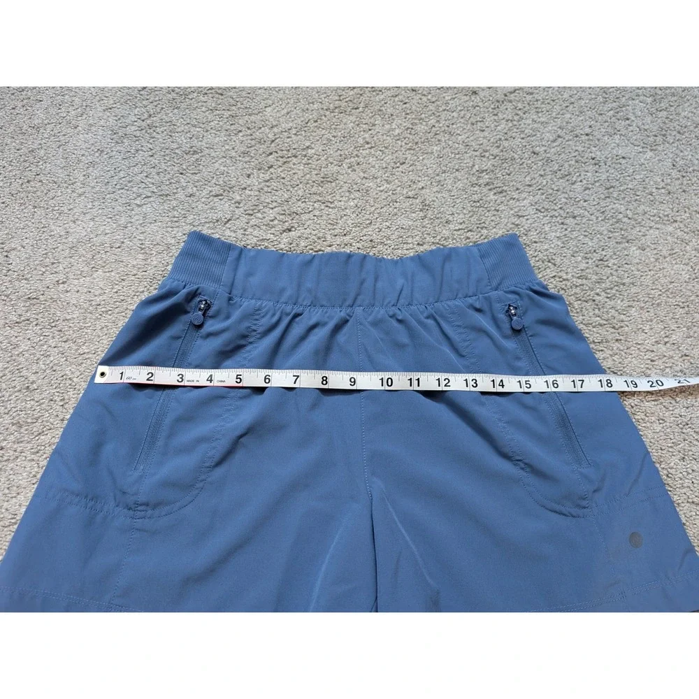 Apana Athletic Shorts Women Size S Blue Lightweight Zipper Pockets Activewear